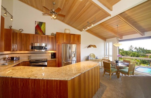 Wailea Condo | Wow ! What a Great View!-GREAT REVIEWS !