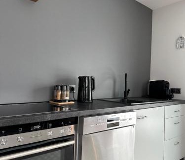 Straubing Apartment | WPA Apartments - Zimmer- Modernes Apartment mit Parkplatz,WiFi,Netflix