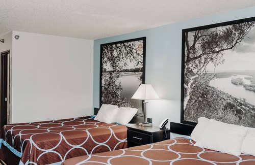 Morris Hotel | Wrangler Hotel