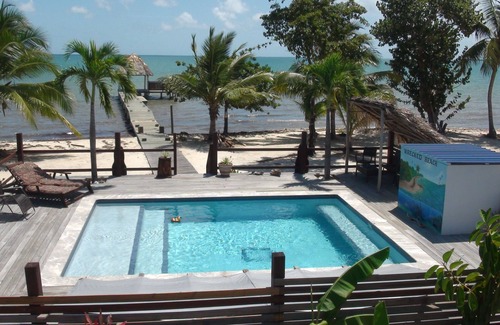 Placencia House | Wrecked Beach - Seaside, Pool, Pier