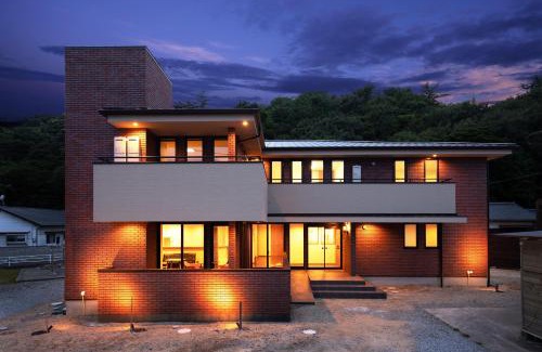 Tsumuura Hotel | Wright Style