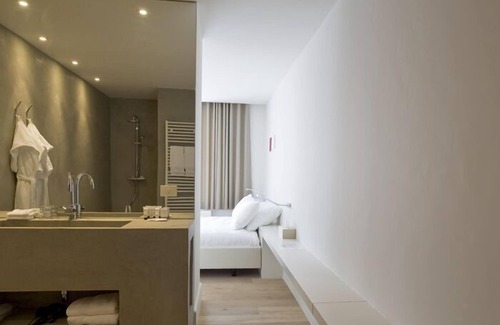 Kortrijk Hotel | Wu Wei