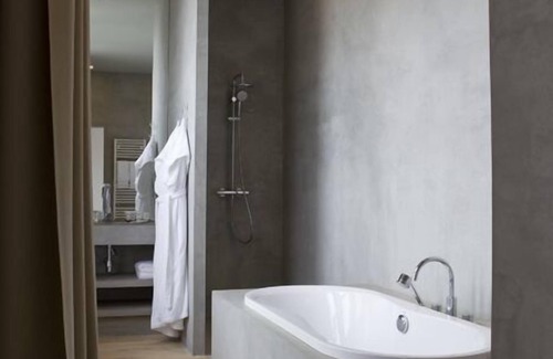 Kortrijk Hotel | Wu Wei