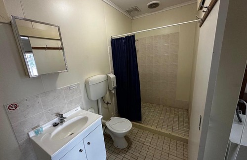 Wudinna Hotel | Wudinna Gawler Ranges Motel and Caravan Park