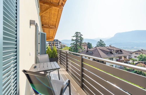 Tramin Apartment | Wunderschöne und Detailverliebte Wohnung mit Infrarotkabine