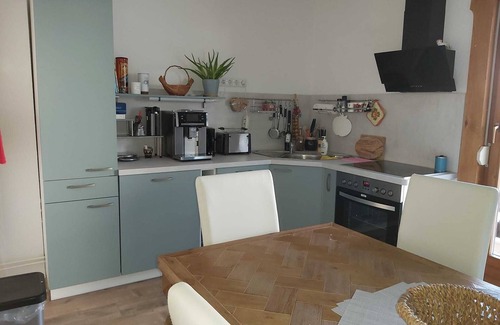 Rudolstadt Apartment | Wunderschöne Altbauwohnung mit Grosser Sonnenterrasse