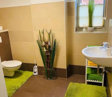 Warnitz Apartment | Wunderschöne Ferienwohnung in Schwerin