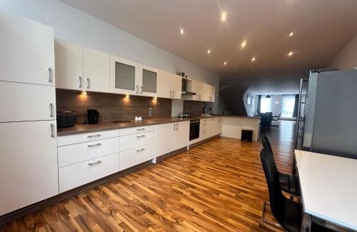 Oberdorla Apartment | Wunderschönes Loft in Bayreuth - 170qm