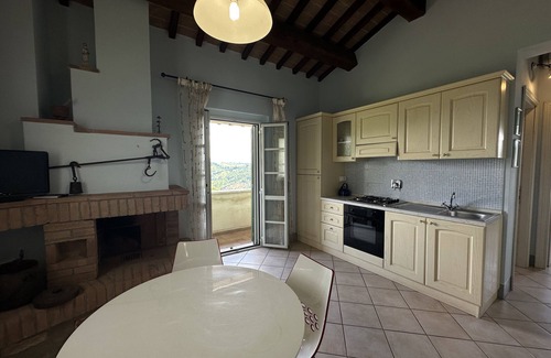 Gualdo Cattaneo House | WWW.VILLAMARI.IT: AMAZING LOCATION PRIVACY POOL