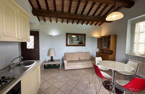 Gualdo Cattaneo House | WWW.VILLAMARI.IT: AMAZING LOCATION PRIVACY POOL