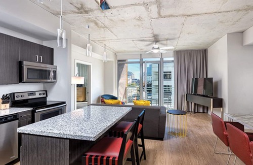 Civic District House | Wyndham Austin, 2 Bedroom Condo, Free WifI