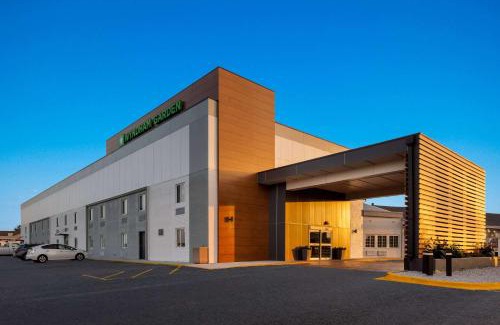Ankeny Hotel | Wyndham Garden Ankeny