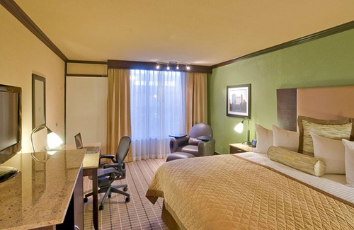Wheatland Hotel | Wyndham Garden Oklahoma City Conference Ctr/Airpt/Bricktown