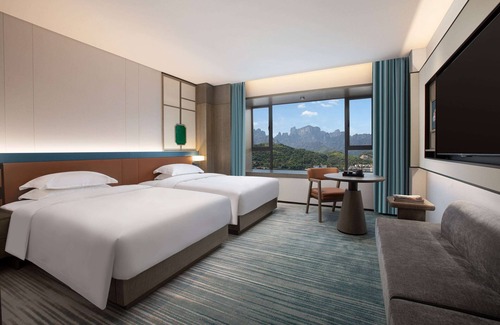 Yongding Hotel | Wyndham Garden Zhangjiajie Tianmen Mountain