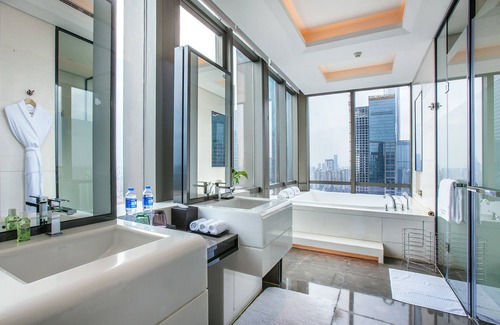 Central Business District Hotel | Wyndham Grand Shenzhen