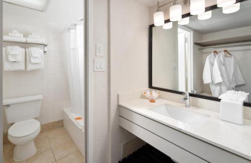 Florida Center Resort | Wyndham I-Drive Avanti Resort & Conference Center