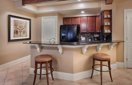 Downtown San Antonio Condo | Wyndham La Cascada Resort|2BR/2BA Riverwalk Suite