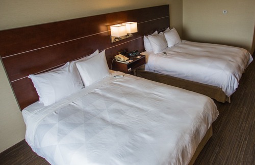 Moline Hotel | Wyndham Moline on John Deere Commons