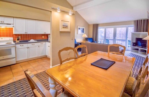 Jamestown Condo | Wyndham Newport Overlook | 2BR/2BA King Bed Suite