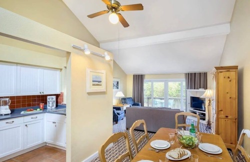 Jamestown Condo | Wyndham Newport Overlook | 2BR/2BA King Bed Suite