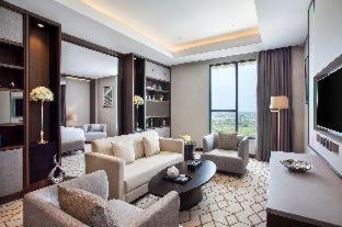Palembang Hotel | Wyndham Opi Hotel Palembang