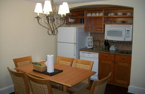 Downtown San Antonio Condo | Wyndham Riverside Suites - 2 Bedroom Condo