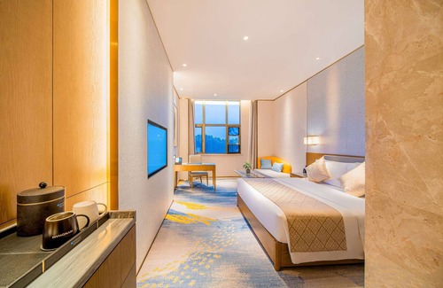 Maojian Qu Hotel | Wyndham Shiyan Downtown