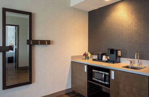 Westfield Hotel | Wyndham Westfield