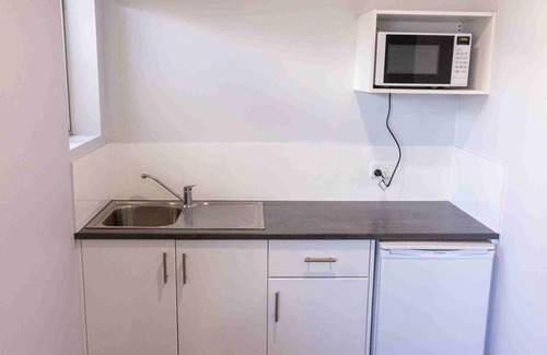 Wynnum Hotel | Wynnum Anchor Motel