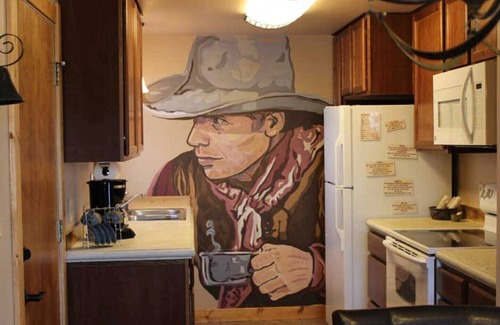 Laramie Apartment | Wyo House - Unique Western Motif