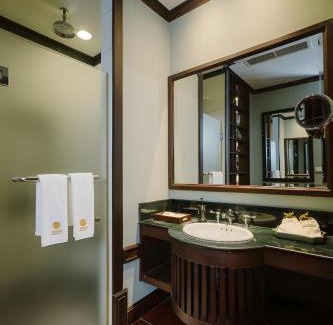 Tha Sala Apartment | X Lunar Mansion Hotel - โรงแรม ลูน่า แมนชั่น เชียงใหม่