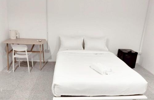 Ploenchit Apartment | X Mitr INN Sukhumvit 2 - BTS Nana มิตร อินน์ สุขุมวิทซอย 2 บีทีเอส นานา