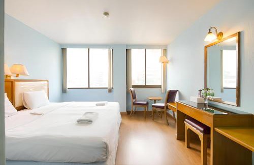 Ratchaprasong Apartment | X Wish Inn BTS Chidlom - วิช อินน์ บีทีเอส ชิดลม