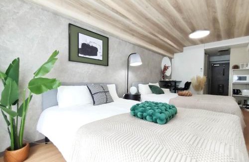 Nishi-Shinjuku Apartment | X43新宿中心 超级商圈 交通枢纽 新宿车站8分钟 最大4人 Shinjuku center 8 mins to ST Max 4P 直达新宿 涉谷 表参道 品川 池袋 上野 代代木 银座 原宿