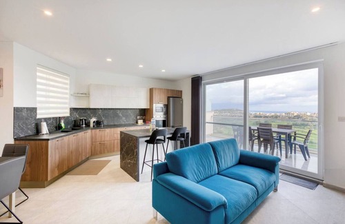Xaghra Apartment | Xagħra Escape – Penthouse with Views & Pool Access