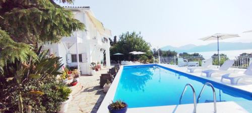 Episkopos House | Xenia & Antonis