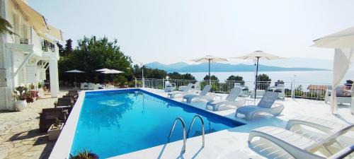 Episkopos House | Xenia & Antonis
