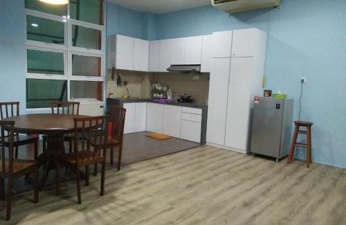Kuching House | Xenia Homestay