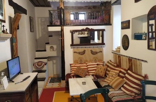Sitia House | xenios Z rustic rural cottage