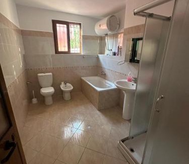 Kruje Apartment | Xhiu guest house