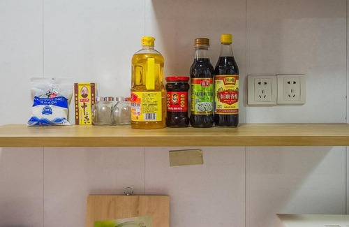 Yanta Qu Apartment | Xi'an Yanta·Xiaozhai· Locals Apartment 00135890