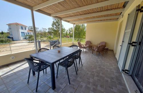 Kefalonia House | Xi House