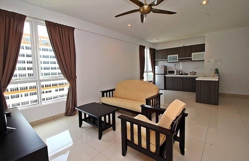 Downtown George Town Apartment | XI) New 2 Rooms Suite In George Town
