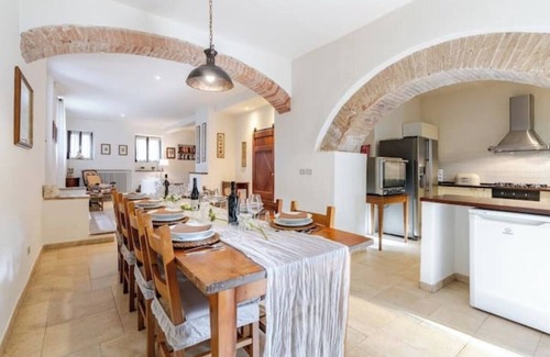 Ponte di Gabbiano Villa | XIII Century Tower with Private Panoramic Pool