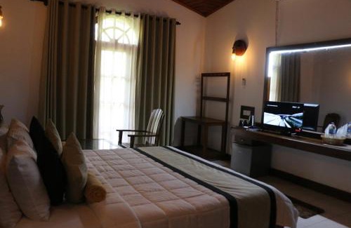 Mawathagama Hotel | Xotic Resort