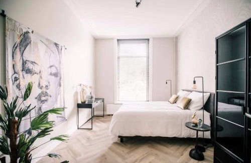 Centrum Apartment | Xxl Loft With Bath Located Stadsvilla