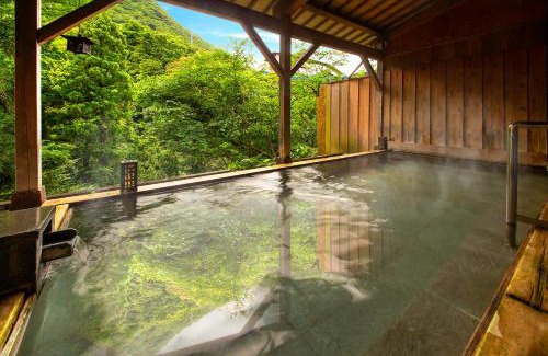 Kaga Hotel | Yamanakaonsen Ohanami Kyubei