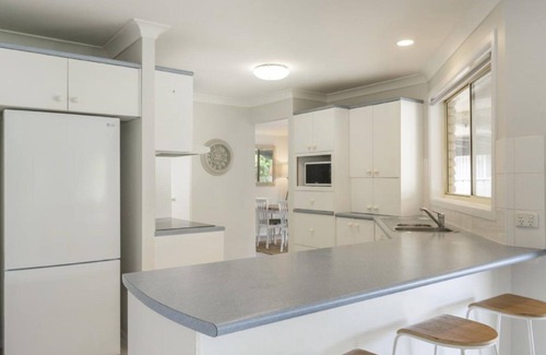 Yamba House | Yamba Family Seascape