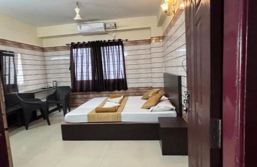 Kollur Hotel | Yamuna Vihaar Tourist Home