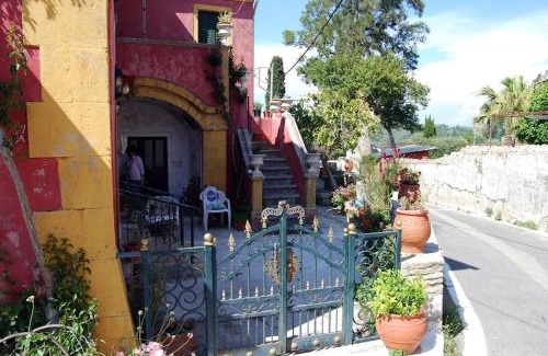 Kouramades Apartment | Yangos traditional home